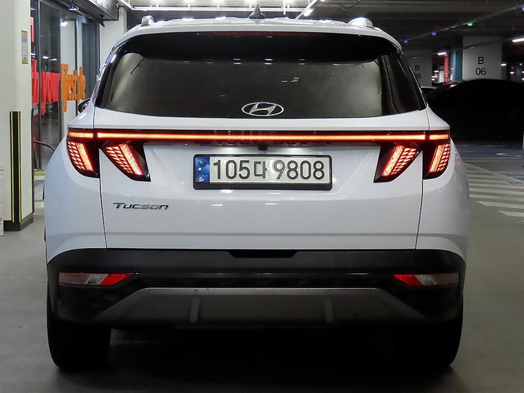 HYUNDAI Tucson - Vista 5