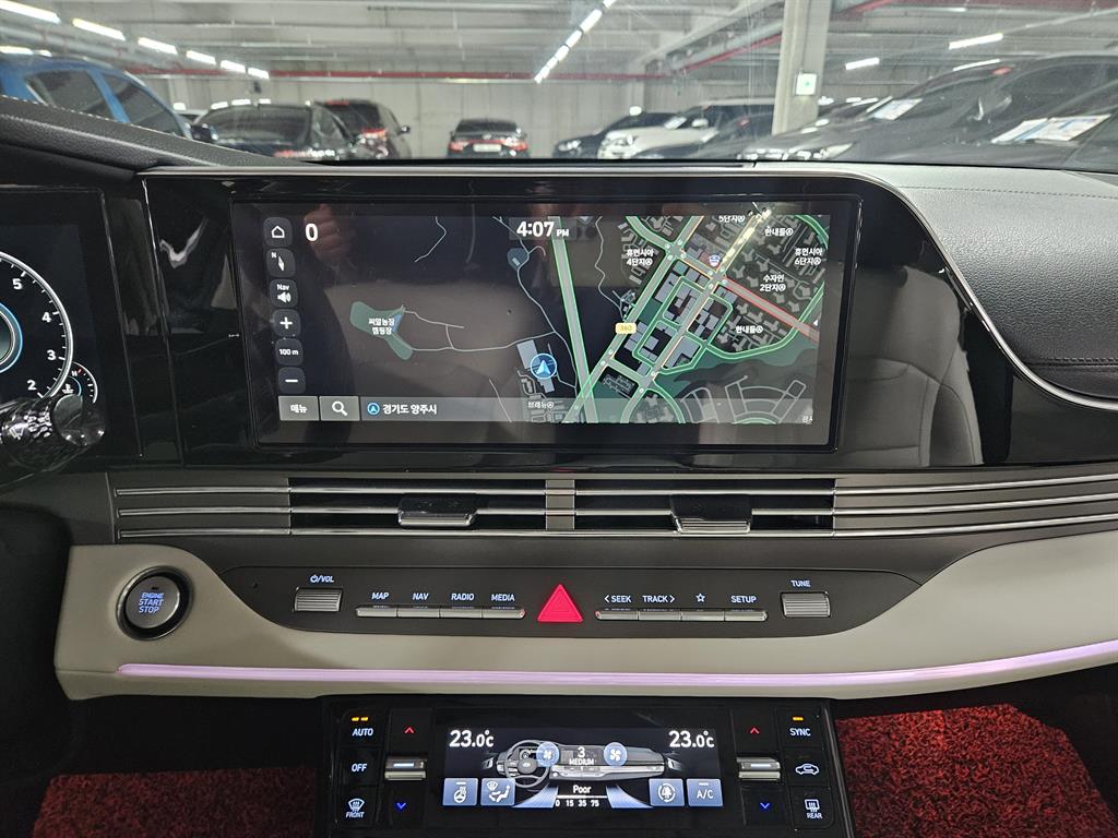 HYUNDAI Grandeur - Vista 9