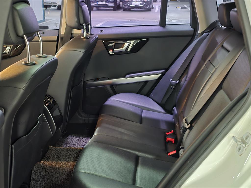 Mercedes Benz GLK Class 2014 Blanco - Importación desde Corea - HF Imports Iquique - Foto 14