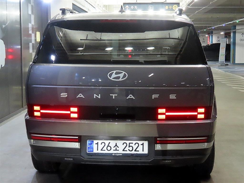 HYUNDAI Santa Fe - Vista 5