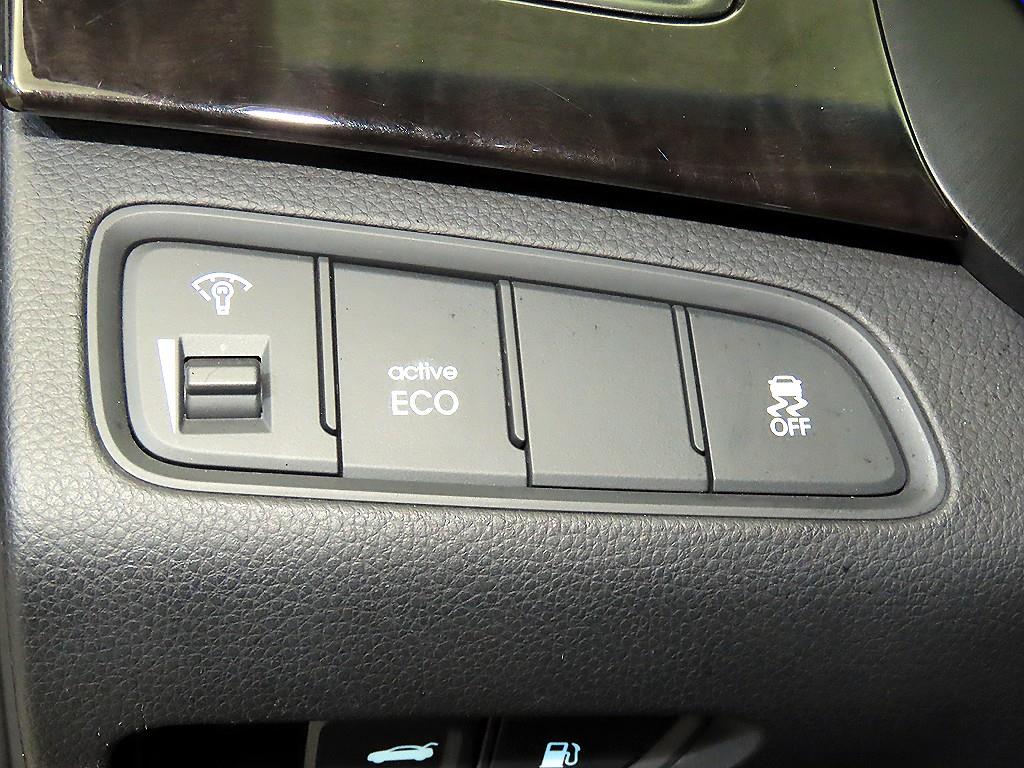 HYUNDAI Grandeur 2012 Negro - Importación desde Corea - HF Imports Iquique - Foto 14