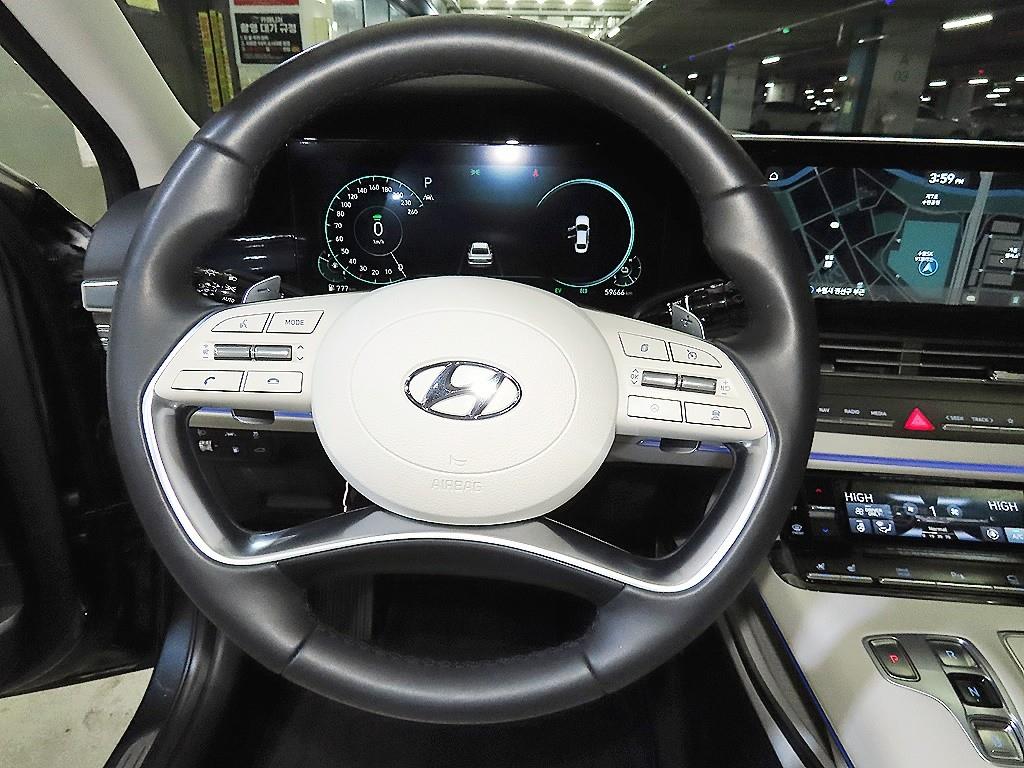 HYUNDAI Grandeur - Vista 8