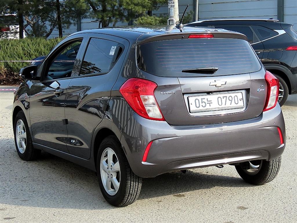 Chevrolet Spark - Vista 3