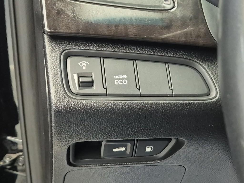 HYUNDAI Grandeur 2011 Negro - Importación desde Corea - HF Imports Iquique - Foto 14