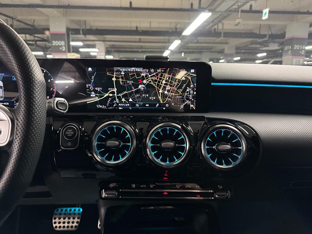 Mercedes Benz A Class - Vista 10