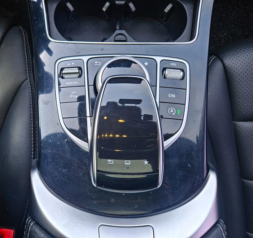 Mercedes Benz C Class - Vista 11