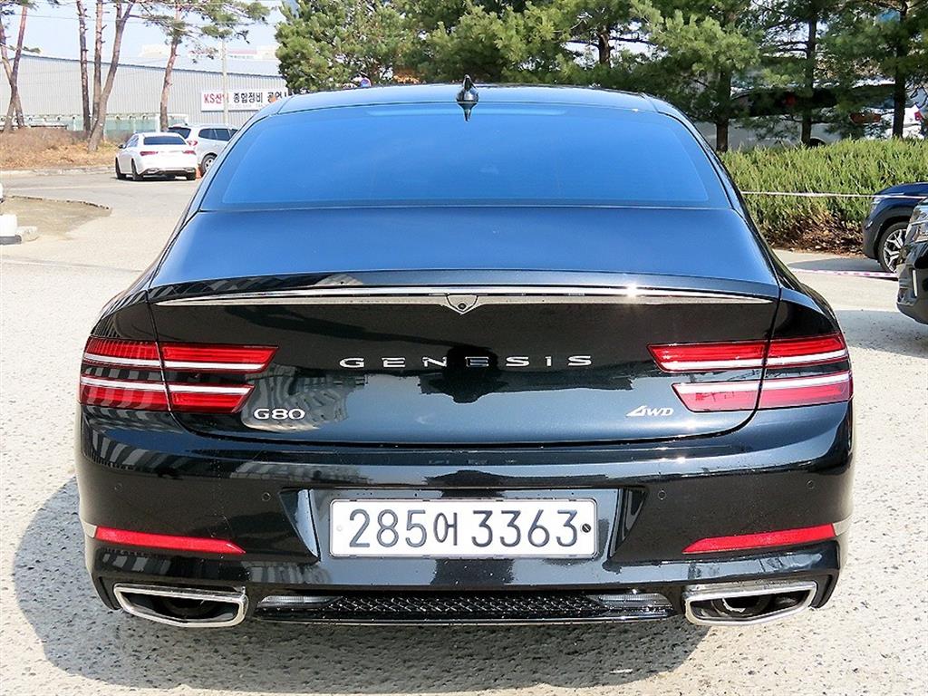 Genesis G80 - Vista 4