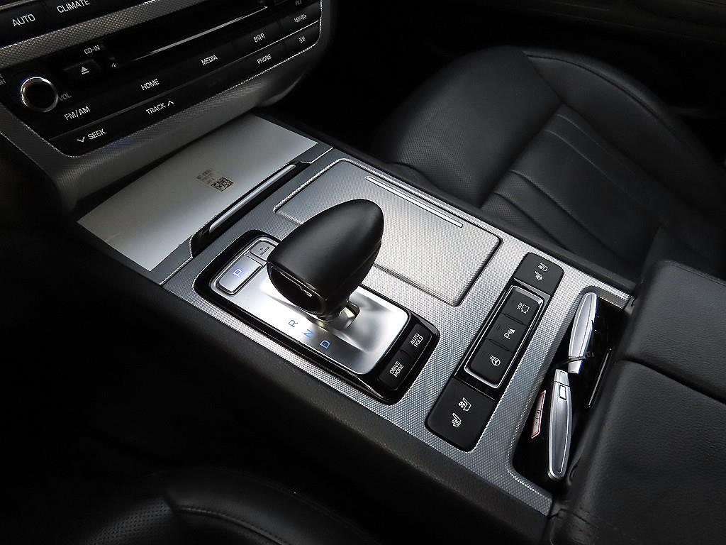 Genesis G80 - Vista 11