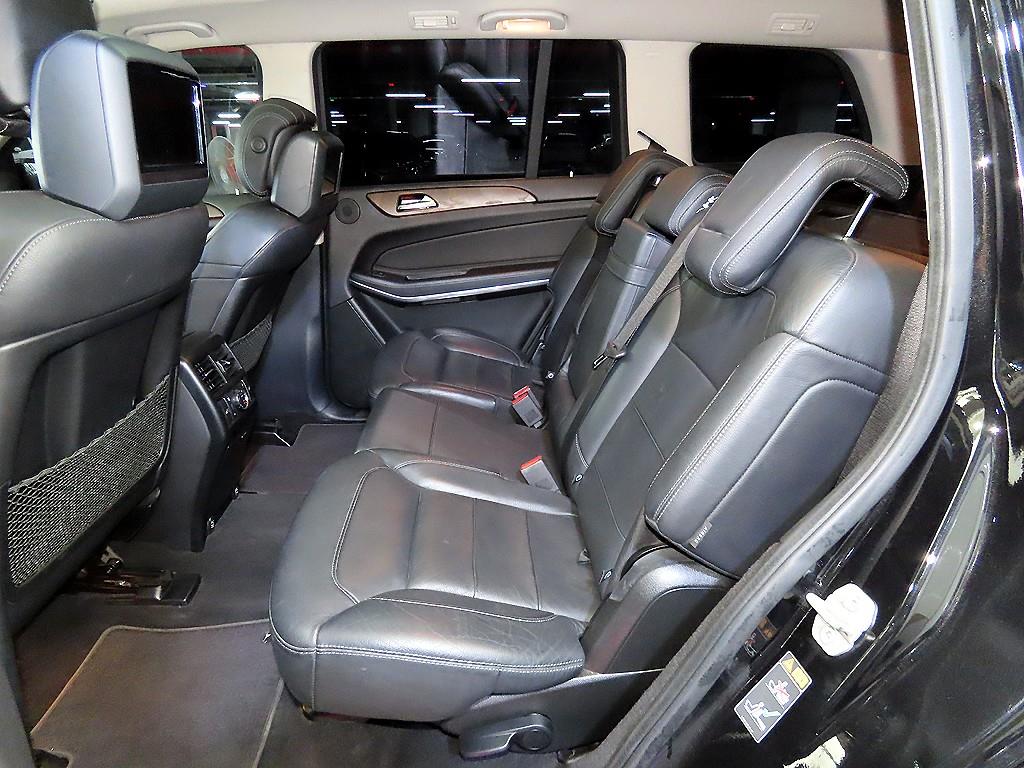 Mercedes Benz GLS Class - Vista 7