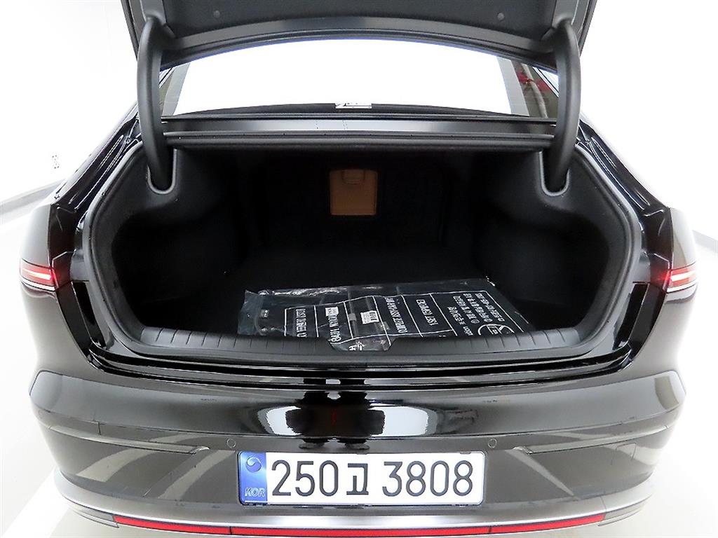 HYUNDAI Grandeur - Vista 5