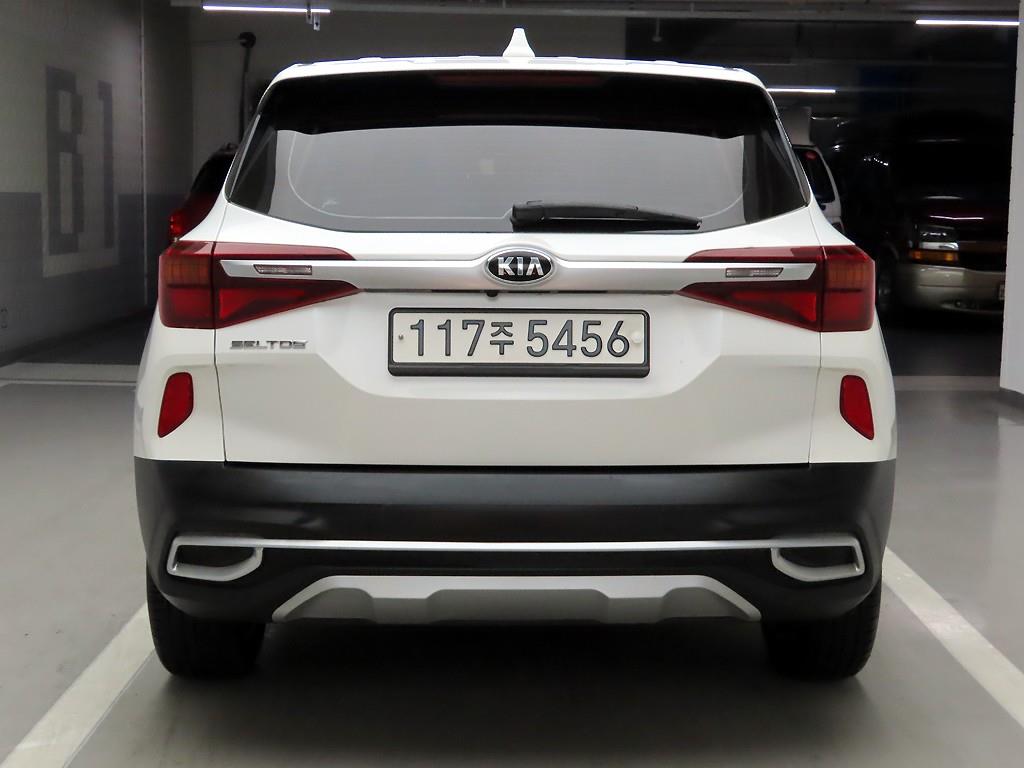 KIA Seltos - Vista 3