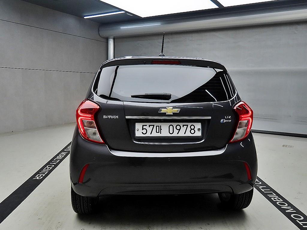 Chevrolet Spark - Vista 3