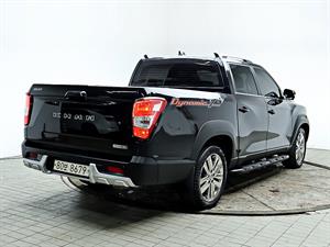 Ssangyong Rexton - Vista 8