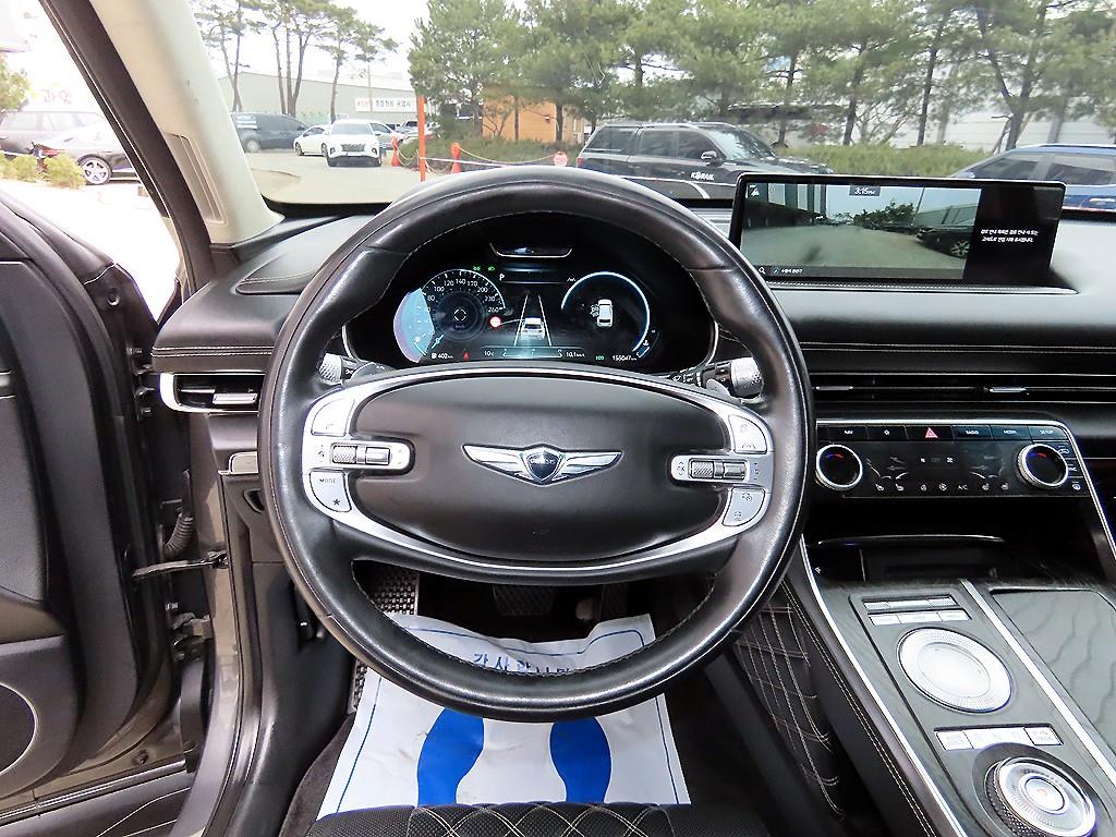 Genesis GV80 - Vista 8