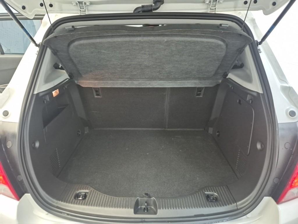 Chevrolet Trax 2020 Blanco - Importación desde Corea - HF Imports Iquique - Foto 19