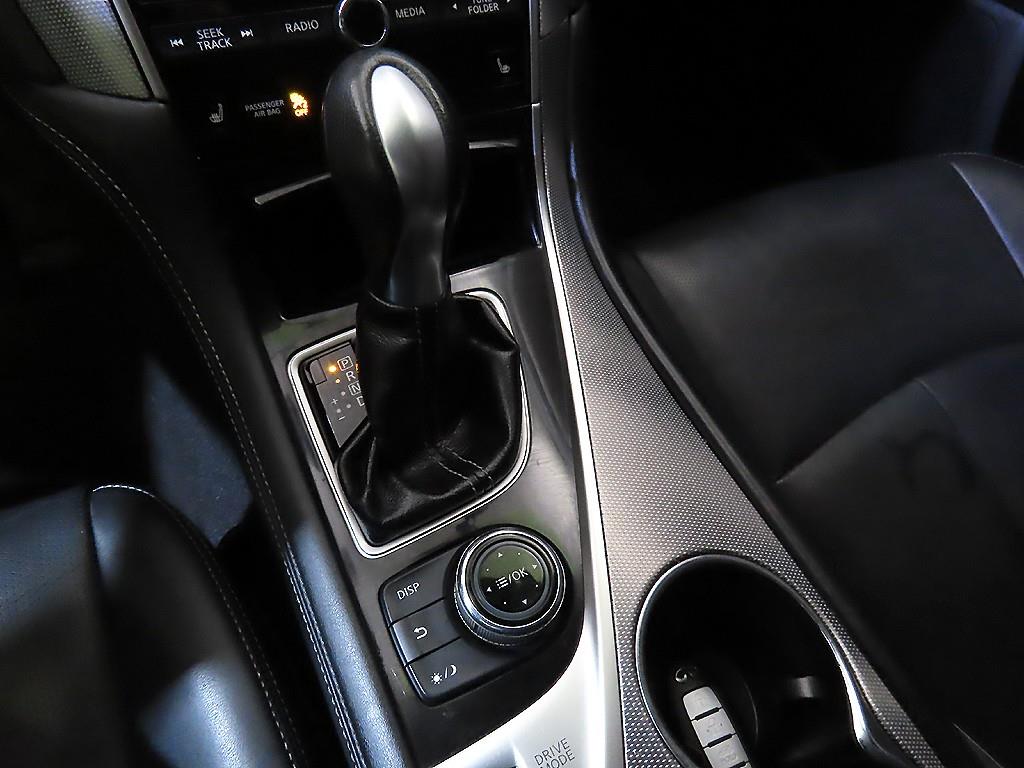 Infiniti Q - Vista 12