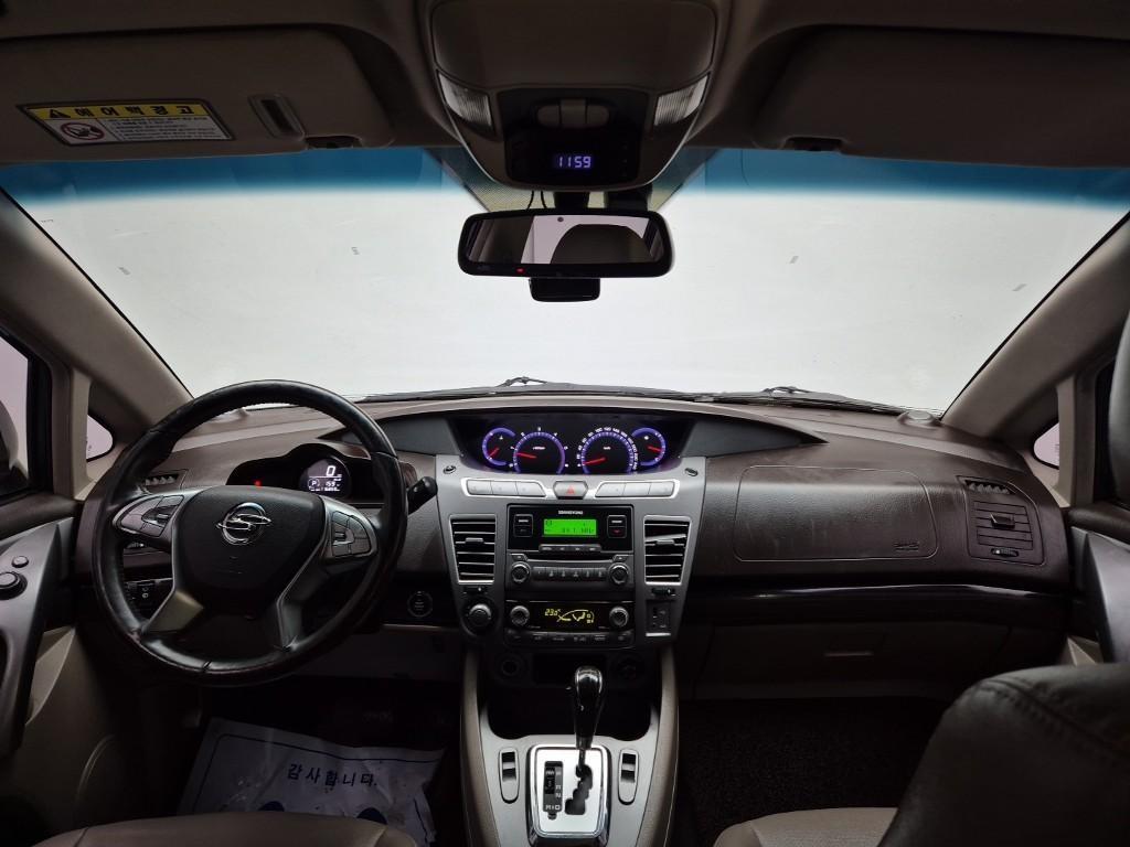 Ssangyong Korando - Vista 7