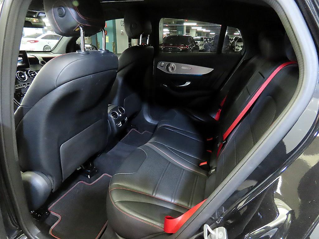 Mercedes Benz GLC Class - Vista 7