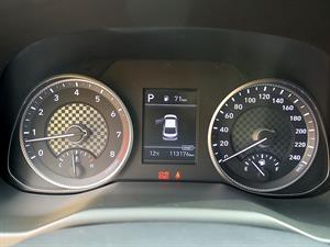 HYUNDAI Avante - Vista 12