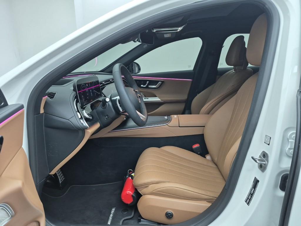 Mercedes Benz E class - Vista 11