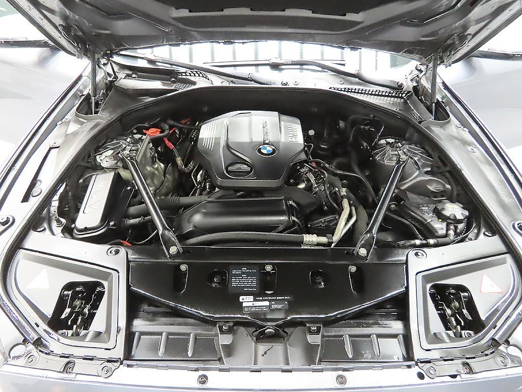 BMW 5 Series - Vista 11