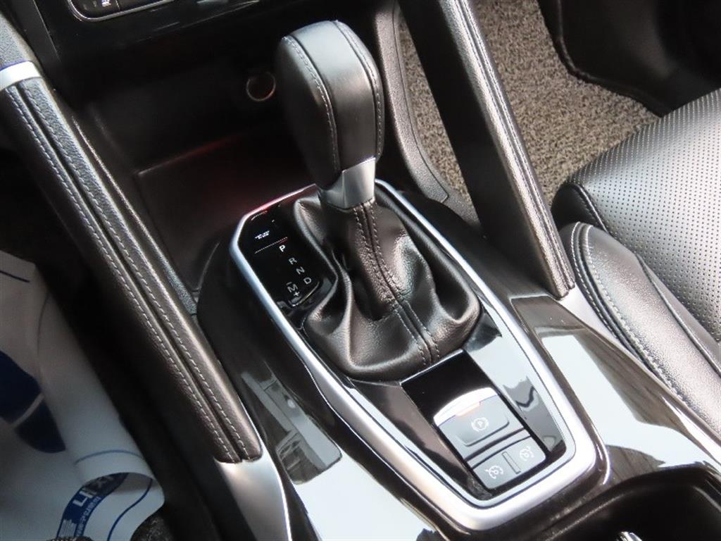 SAMSUNG QM6 - Vista 11