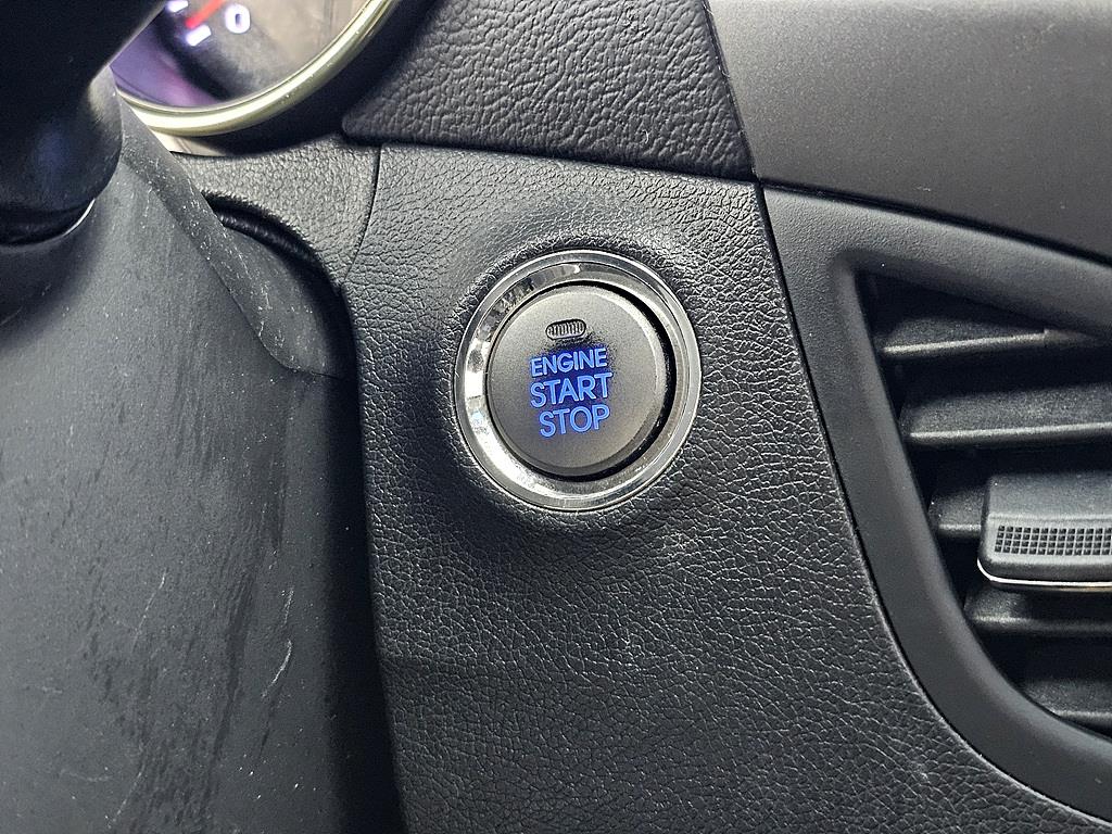 HYUNDAI Avante 2011 Negro - Importación desde Corea - HF Imports Iquique - Foto 16