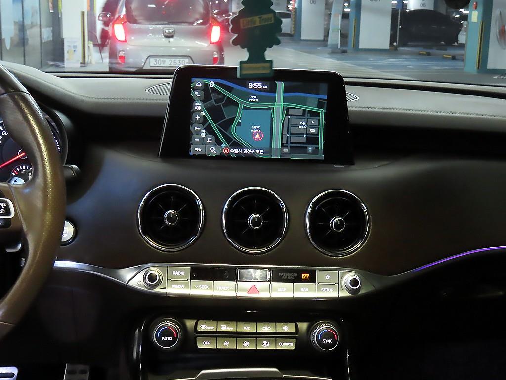 KIA Stinger - Vista 11