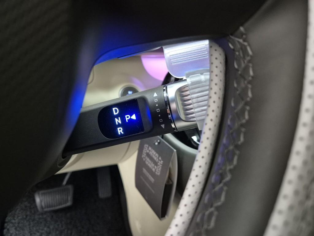 HYUNDAI Casper - Vista 8