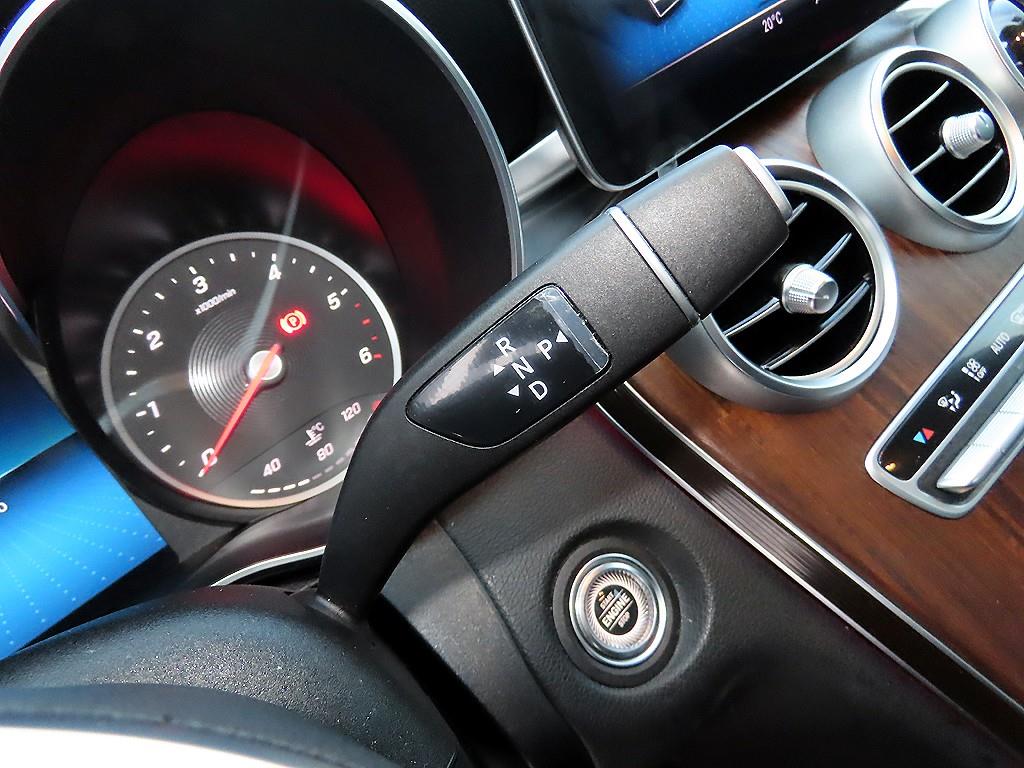 Mercedes Benz C Class - Vista 10