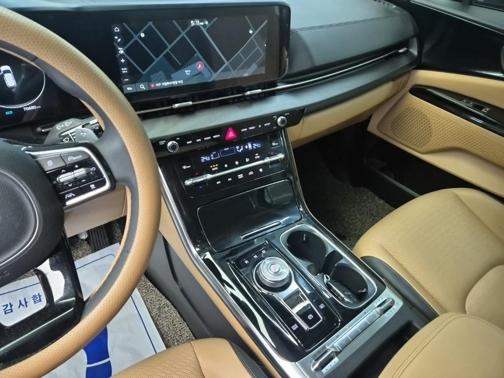 KIA Carnival - Vista 10