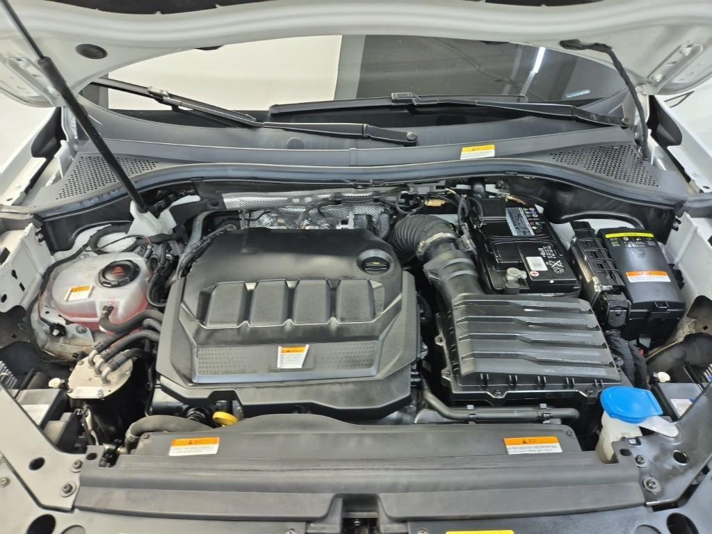 Volkswagen Tiguan - Vista 5