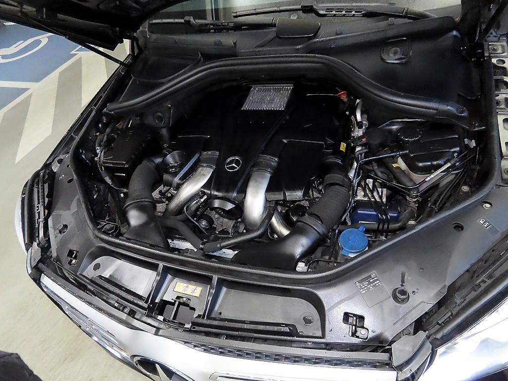 Mercedes Benz GLS Class 2017 Negro - Importación desde Corea - HF Imports Iquique - Foto 19