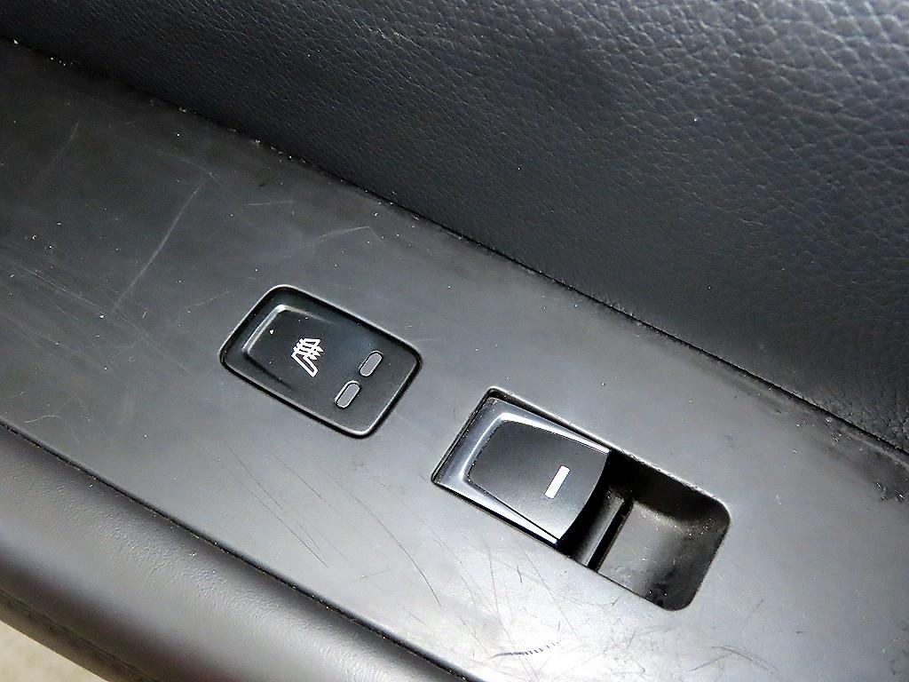 HYUNDAI Grandeur 2016 Negro - Importación desde Corea - HF Imports Iquique - Foto 14