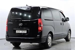 HYUNDAI Starex - Vista 4