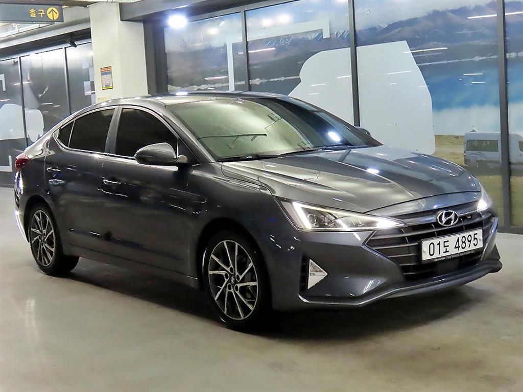 HYUNDAI Avante 2019 Gris - Importación desde Corea - HF Imports Iquique - Foto 1