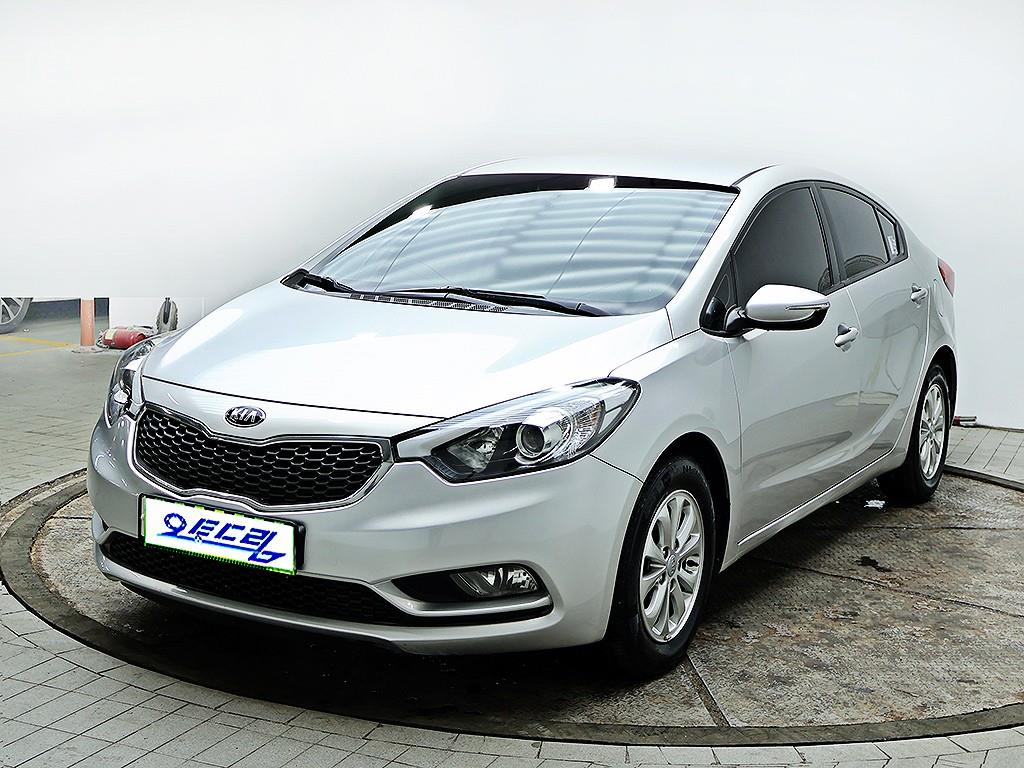 KIA K3 - Vista 3