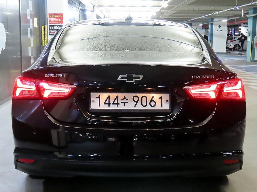 Chevrolet Malibu - Vista 5