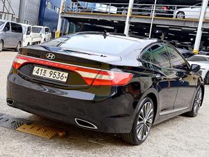 HYUNDAI Grandeur - Vista 8