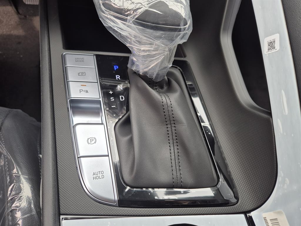 HYUNDAI Avante - Vista 11