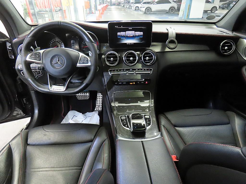Mercedes Benz GLC Class - Vista 10