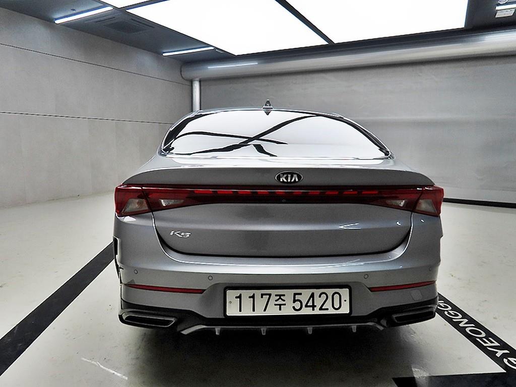 KIA K5 - Vista 3