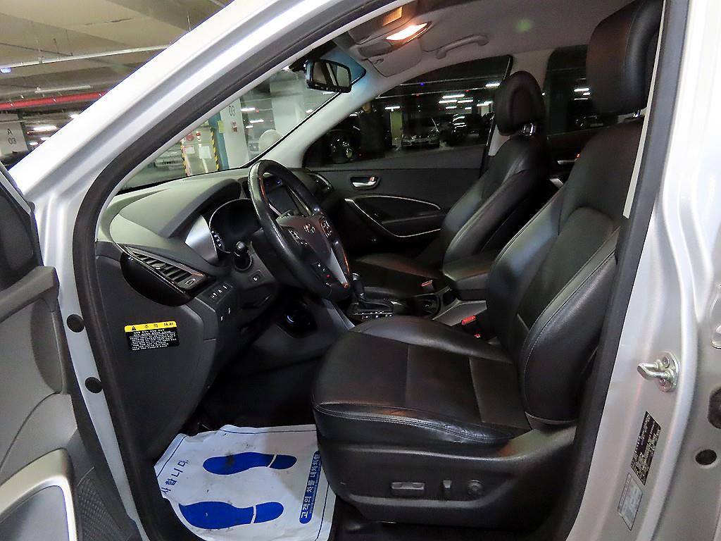 HYUNDAI Santa Fe - Vista 6