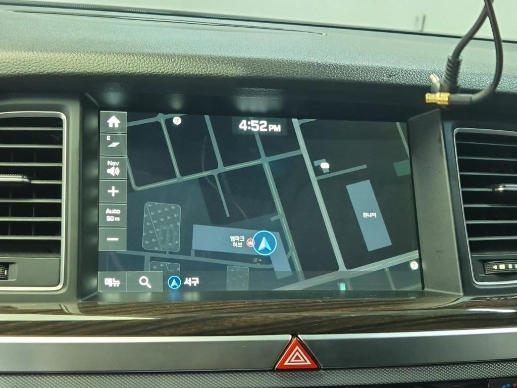 Genesis G80 - Vista 11