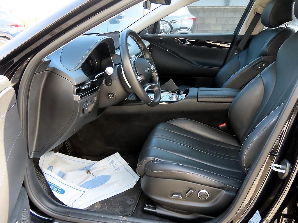 Genesis G80 - Vista 5