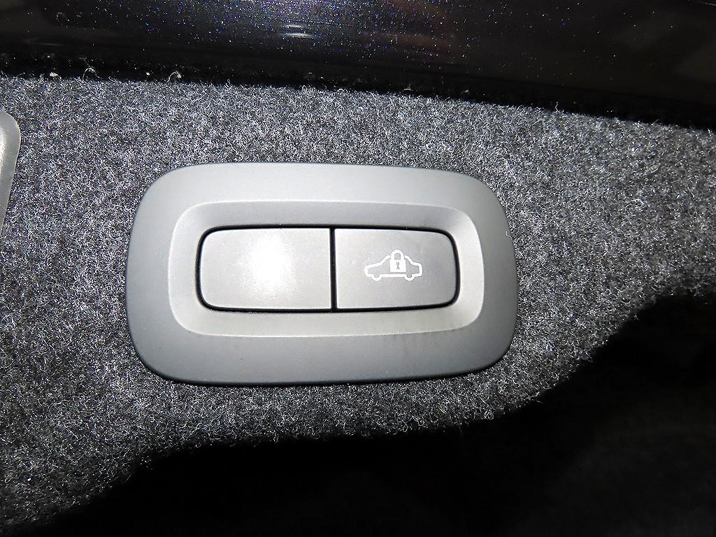 Volvo S60 2021 Negro - Importación desde Corea - HF Imports Iquique - Foto 15