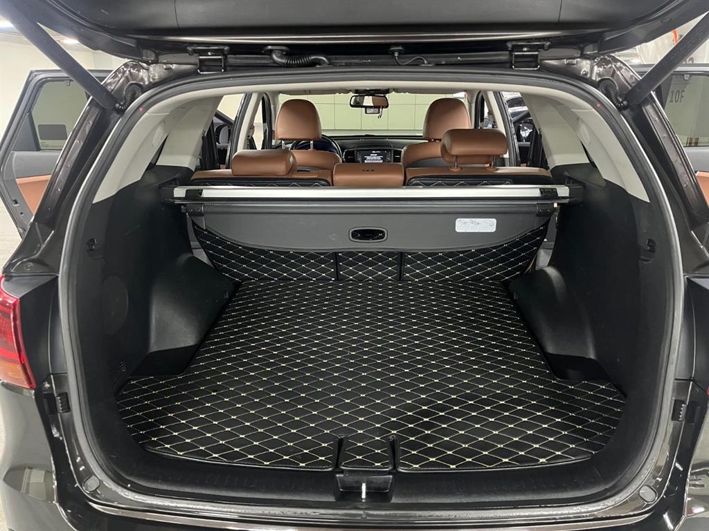 KIA Sorento - Vista 9