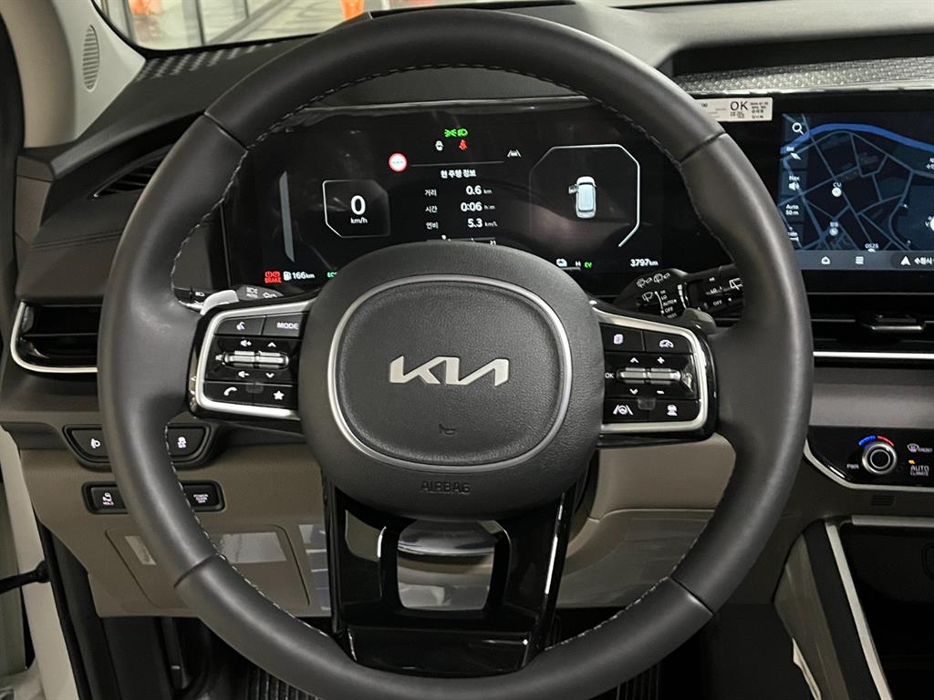 KIA Carnival 2025 Blanco - Importación desde Corea - HF Imports Iquique - Foto 14