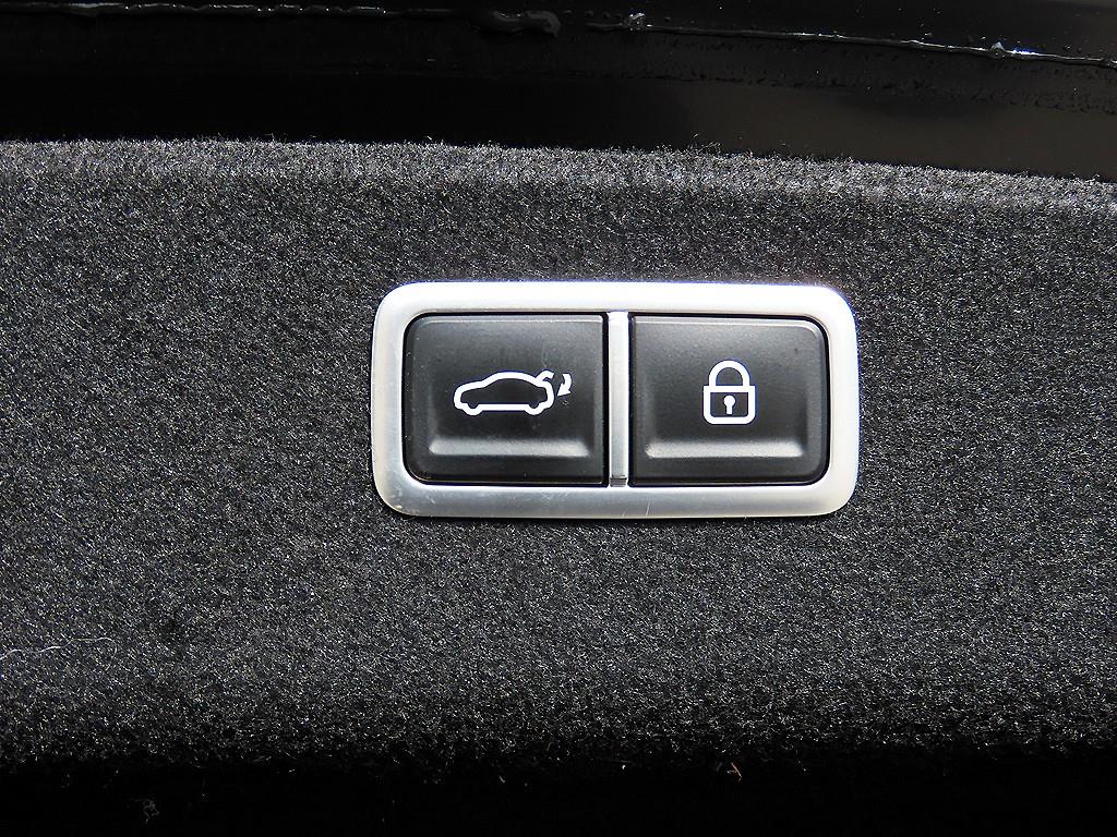 Genesis G80 2022 Negro - Importación desde Corea - HF Imports Iquique - Foto 18