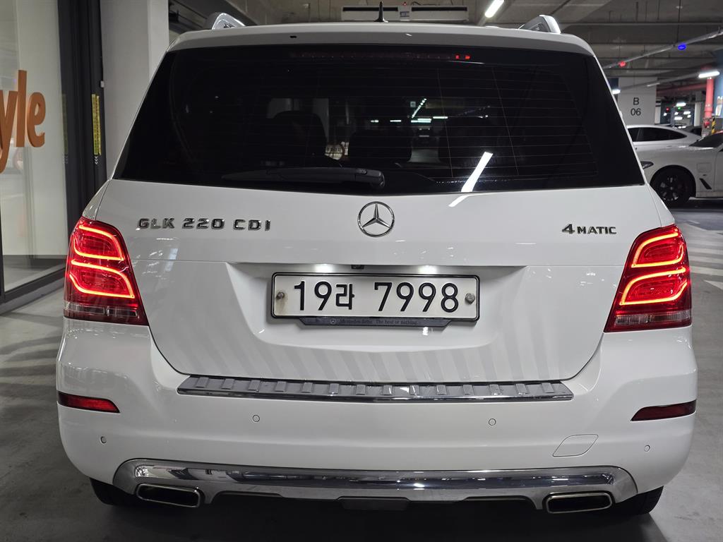 Mercedes Benz GLK Class - Vista 5
